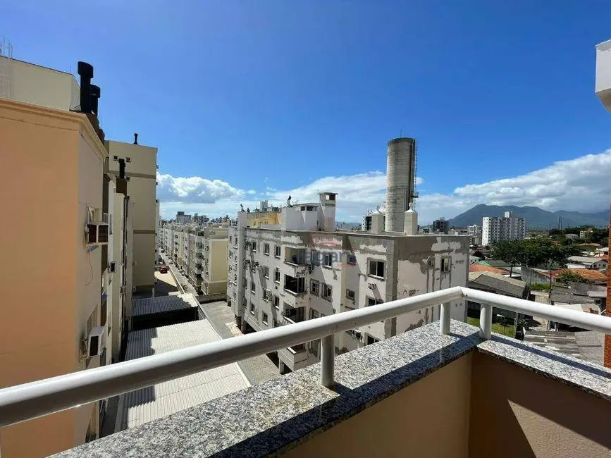 Foto 2 de Apartamento com 2 quartos à venda, 66m2 em Pedra Branca, Palhoca - SC