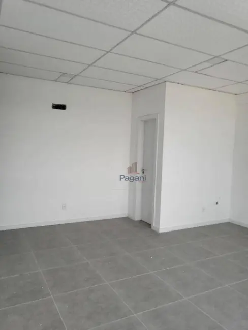 Foto 6 de Sala Comercial à venda, 34m2 em Pagani, Palhoca - SC