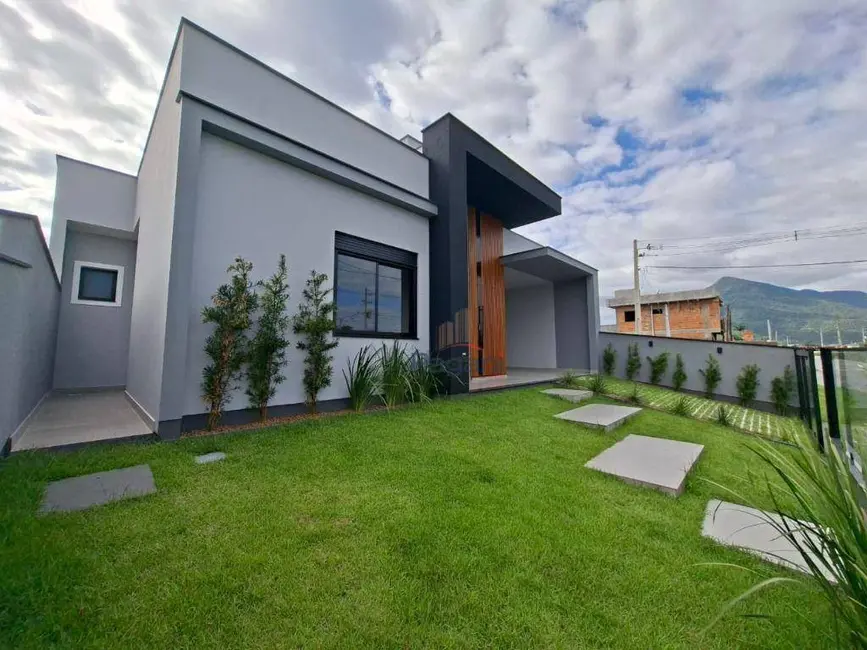 Foto 2 de Casa com 3 quartos à venda, 200m2 em Aririú, Palhoca - SC