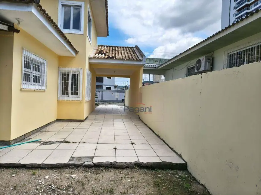 Foto 4 de Casa com 3 quartos para alugar, 100m2 em Passa Vinte, Palhoca - SC