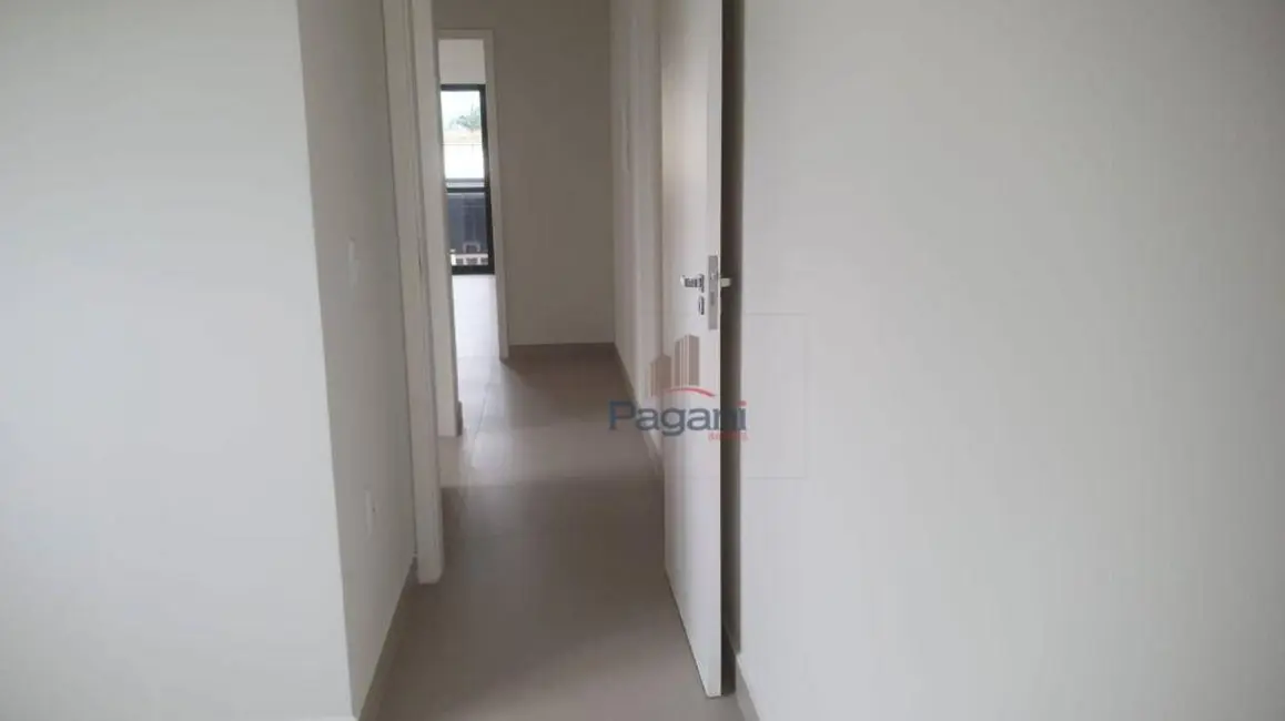 Foto 8 de Sobrado com 3 quartos à venda, 180m2 em Caminho Novo, Palhoca - SC