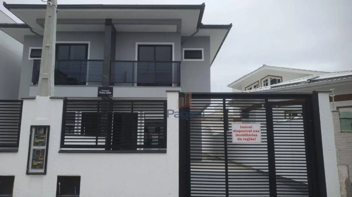 Foto 1 de Sobrado com 3 quartos à venda, 180m2 em Caminho Novo, Palhoca - SC