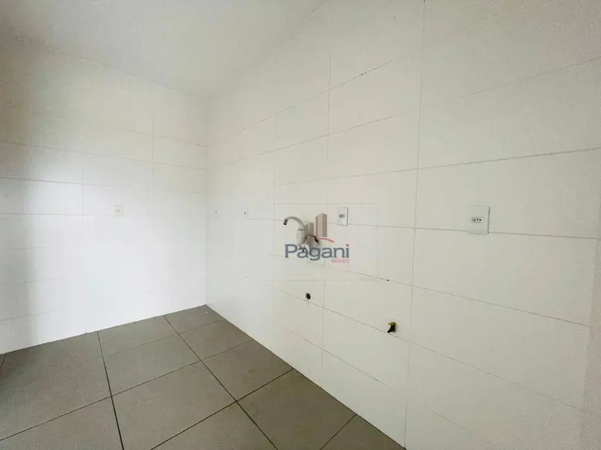 Foto 6 de Apartamento com 3 quartos para alugar, 89m2 em Centro, Palhoca - SC