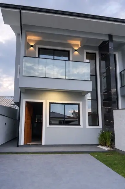 Foto 1 de Sobrado com 2 quartos à venda, 100m2 em São Sebastião, Palhoca - SC