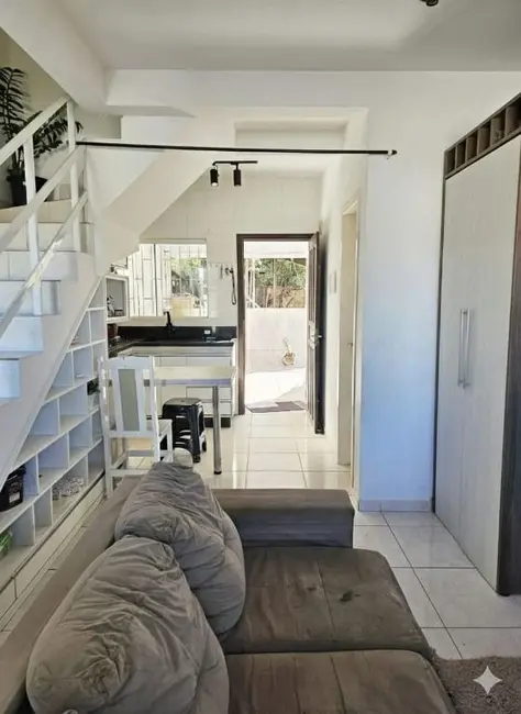 Foto 5 de Sobrado com 2 quartos à venda, 200m2 em Bela Vista, Palhoca - SC