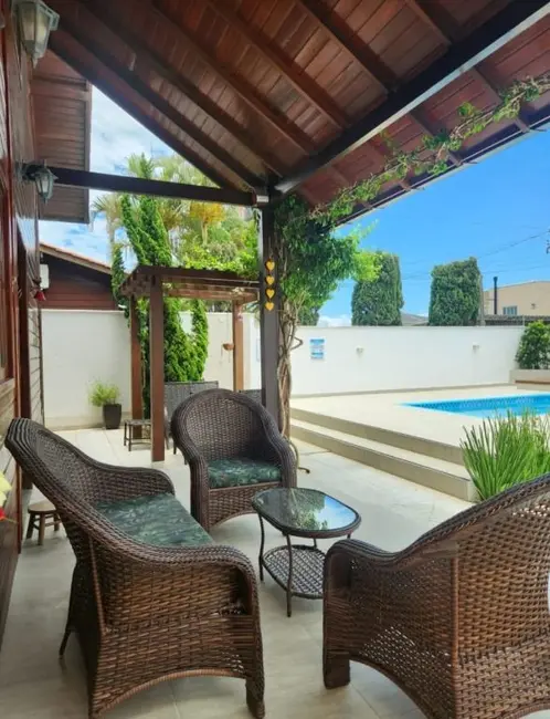 Foto 6 de Casa com 4 quartos à venda, 290m2 em Palhoca - SC