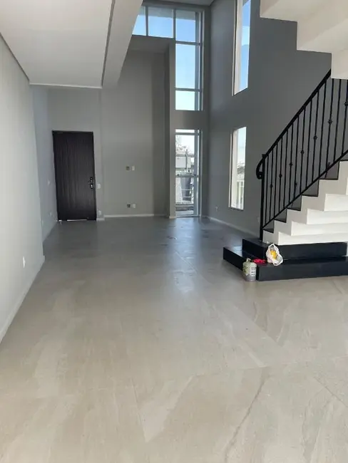 Casa de Condomínio com 4 quartos à venda, 320m2 em Palhoca - SC - imagem 5 Foto 5 de Casa de Condomínio com 4 quartos à venda, 320m2 em Palhoca - SC