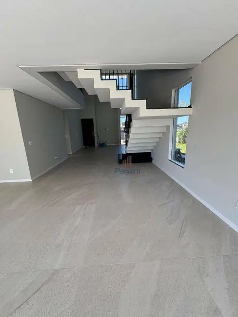 Foto 7 de Casa de Condomínio com 4 quartos à venda, 320m2 em Palhoca - SC