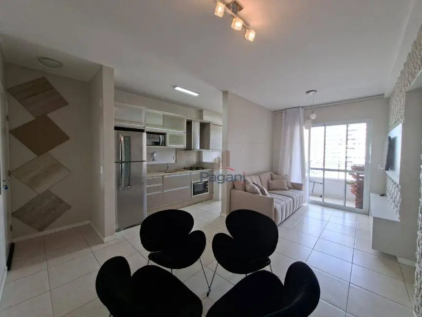 Foto 2 de Apartamento com 2 quartos para alugar, 89m2 em Pagani, Palhoca - SC