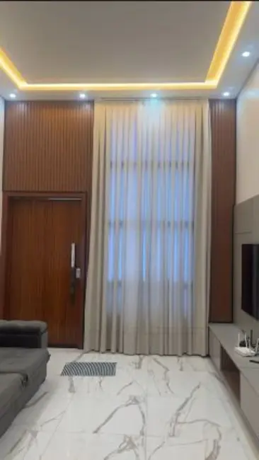 Foto 3 de Casa com 3 quartos à venda, 377m2 em Centro, Palhoca - SC