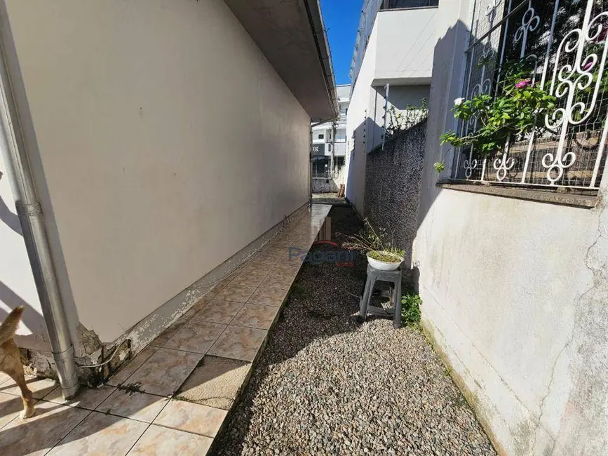 Foto 3 de Casa com 3 quartos à venda, 377m2 em Centro, Palhoca - SC