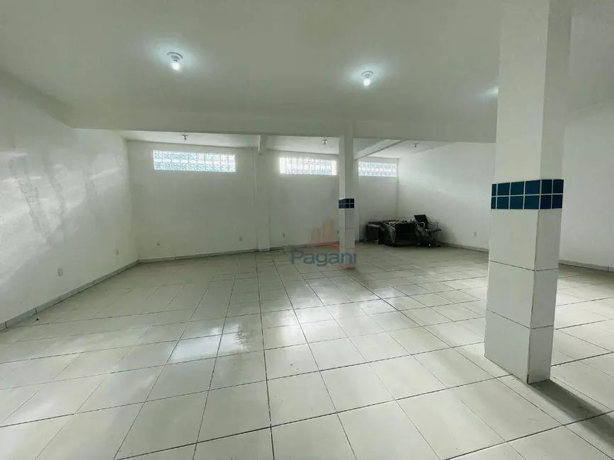 Foto 2 de Sala Comercial para alugar, 100m2 em Centro, Palhoca - SC