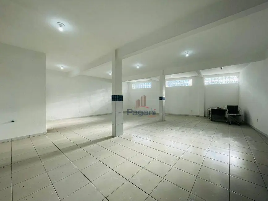 Foto 1 de Sala Comercial para alugar, 100m2 em Centro, Palhoca - SC