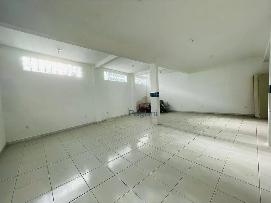 Foto 4 de Sala Comercial para alugar, 100m2 em Centro, Palhoca - SC