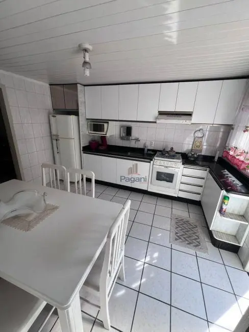 Casa com 2 quartos à venda, 200m2 em Ponte do Imaruim, Palhoca - SC - imagem 6 Foto 6 de Casa com 2 quartos à venda, 200m2 em Ponte do Imaruim, Palhoca - SC