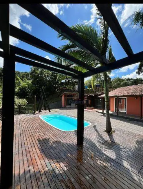 Sítio / Rancho com 3 quartos à venda, 6000m2 em Centro, Santo Amaro Da Imperatriz - SC - imagem 2 Foto 2 de Sítio / Rancho com 3 quartos à venda, 6000m2 em Centro, Santo Amaro Da Imperatriz - SC