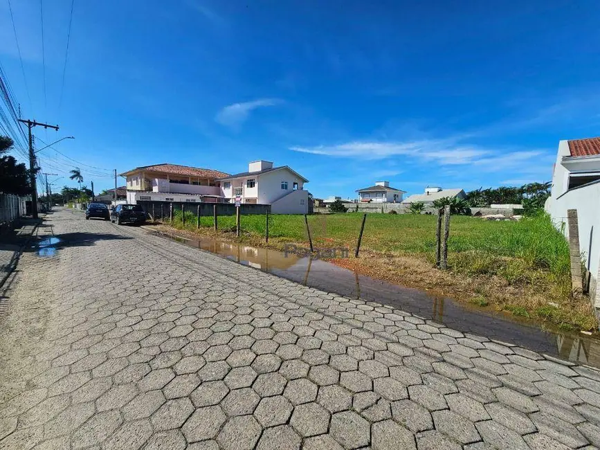 Foto 1 de Terreno / Lote à venda, 1000m2 em Aririú, Palhoca - SC