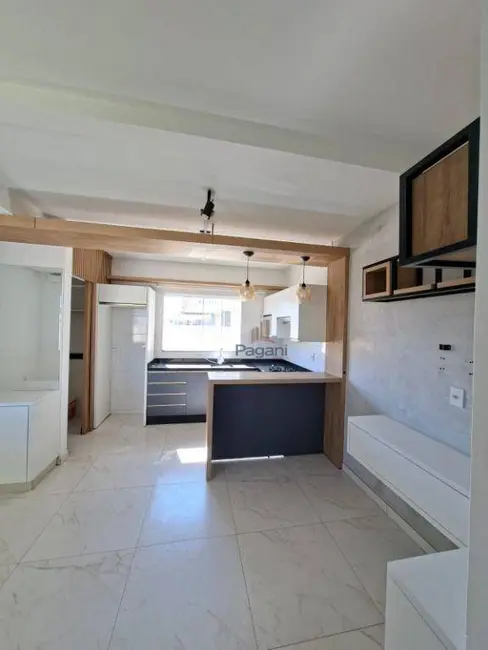Foto 3 de Sobrado com 2 quartos à venda, 120m2 em Nova Palhoça, Palhoca - SC