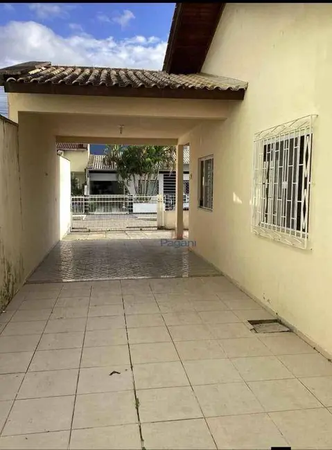 Casa de Condomínio com 3 quartos à venda, 300m2 em Barra do Aririú, Palhoca - SC - imagem 2 Foto 2 de Casa de Condomínio com 3 quartos à venda, 300m2 em Barra do Aririú, Palhoca - SC