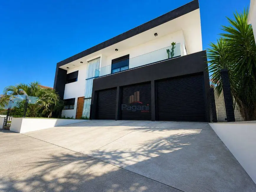 Foto 1 de Casa com 4 quartos à venda, 360m2 em Aririú, Palhoca - SC