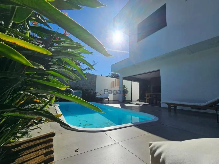 Foto 2 de Casa com 4 quartos à venda, 360m2 em Aririú, Palhoca - SC