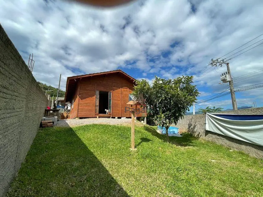 Foto 1 de Casa com 3 quartos à venda, 471m2 em Alto Aririú, Palhoca - SC