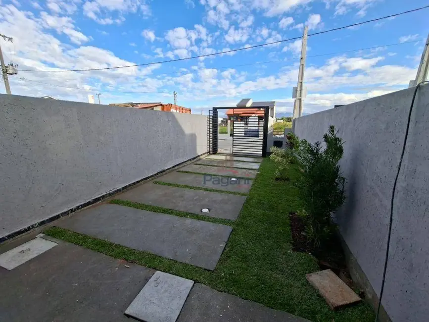 Foto 3 de Sobrado com 2 quartos à venda, 110m2 em Sertão do Maruim, Sao Jose - SC