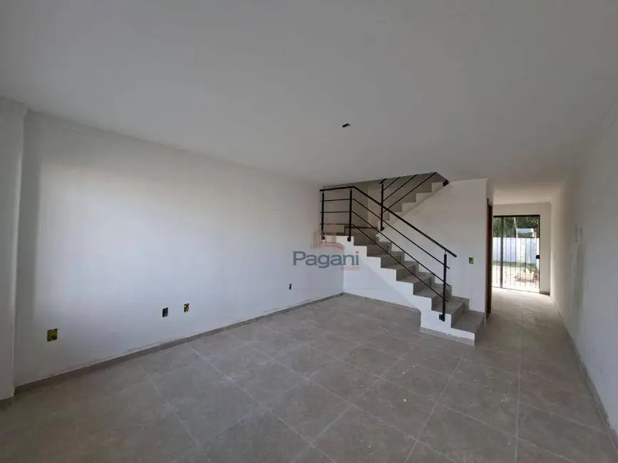 Foto 7 de Sobrado com 2 quartos à venda, 110m2 em Sertão do Maruim, Sao Jose - SC