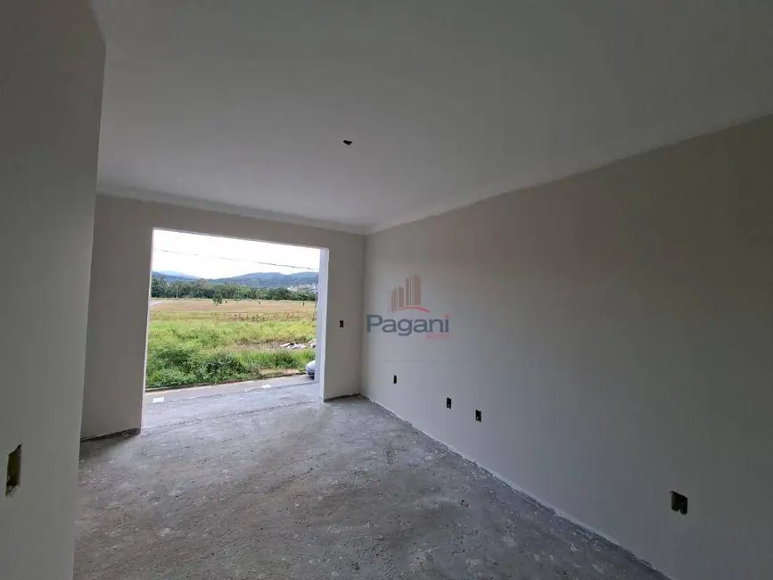 Foto 7 de Sobrado com 2 quartos à venda, 130m2 em Sertão do Maruim, Sao Jose - SC