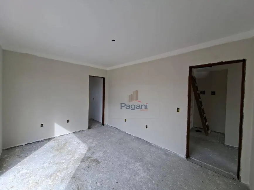 Foto 8 de Sobrado com 3 quartos à venda, 200m2 em Sertão do Maruim, Sao Jose - SC