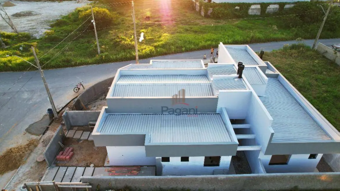 Foto 3 de Casa com 3 quartos à venda, 85m2 em Guarda do Cubatão, Palhoca - SC