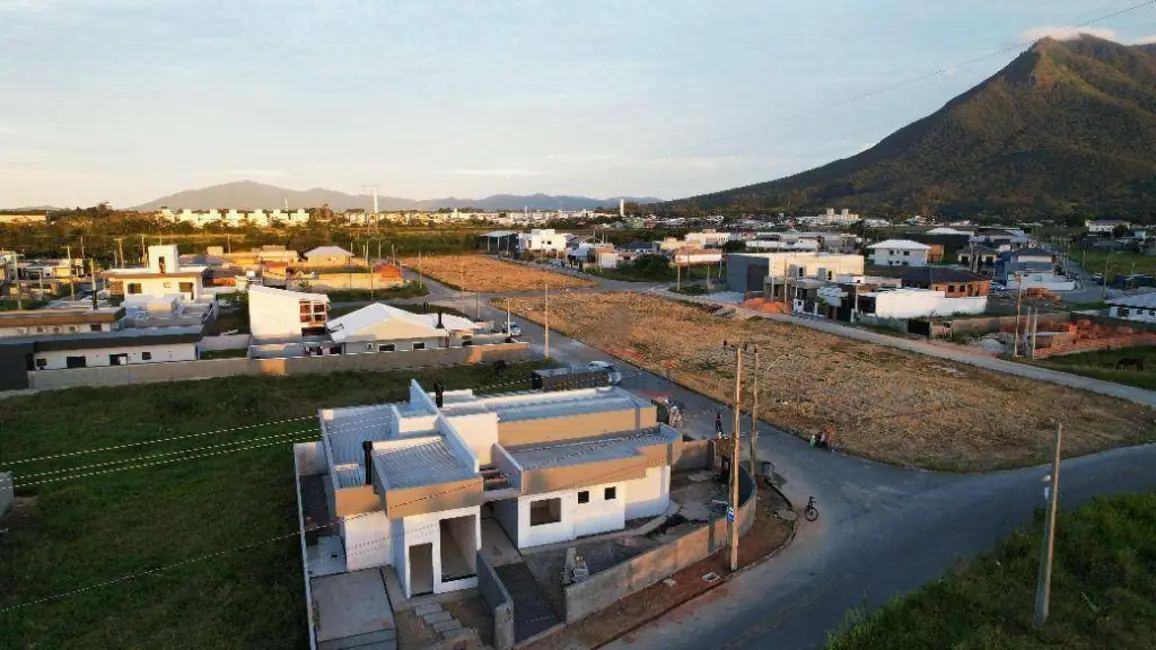 Foto 6 de Casa com 3 quartos à venda, 85m2 em Guarda do Cubatão, Palhoca - SC