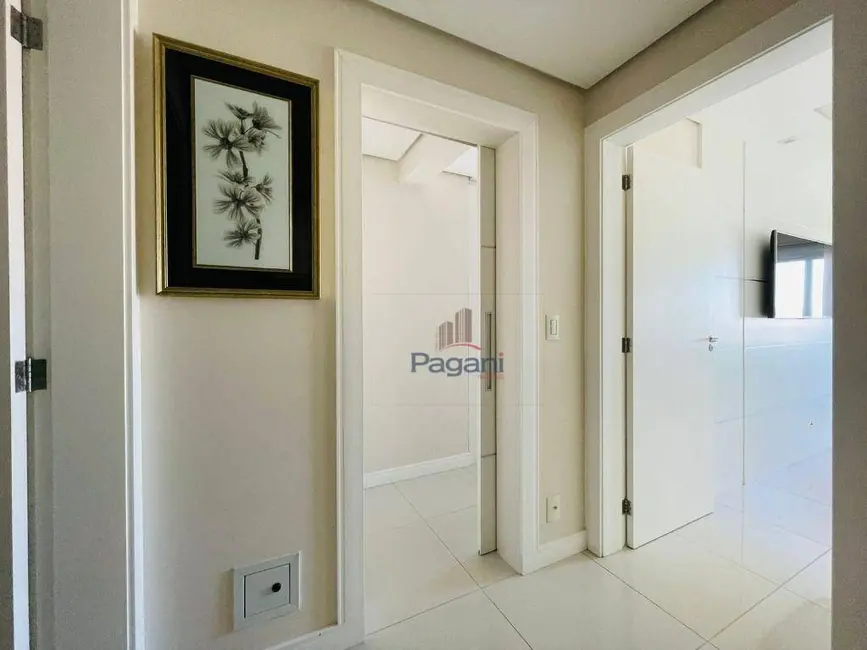 Apartamento com 2 quartos para alugar, 91m2 em Pagani, Palhoca - SC - imagem 8 Foto 8 de Apartamento com 2 quartos para alugar, 91m2 em Pagani, Palhoca - SC