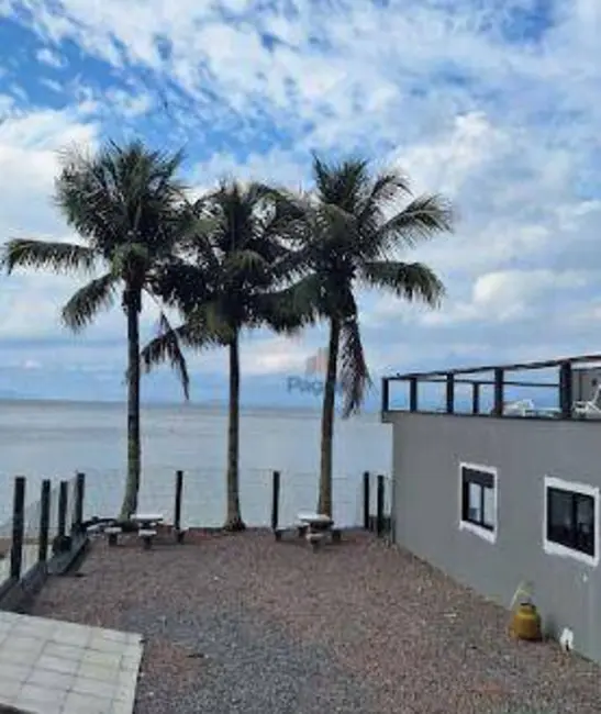 Foto 2 de Casa com 3 quartos à venda, 493m2 em Praia de Fora, Palhoca - SC