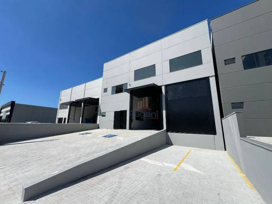 Foto 1 de Armazém / Galpão para alugar, 600m2 em Palhoca - SC