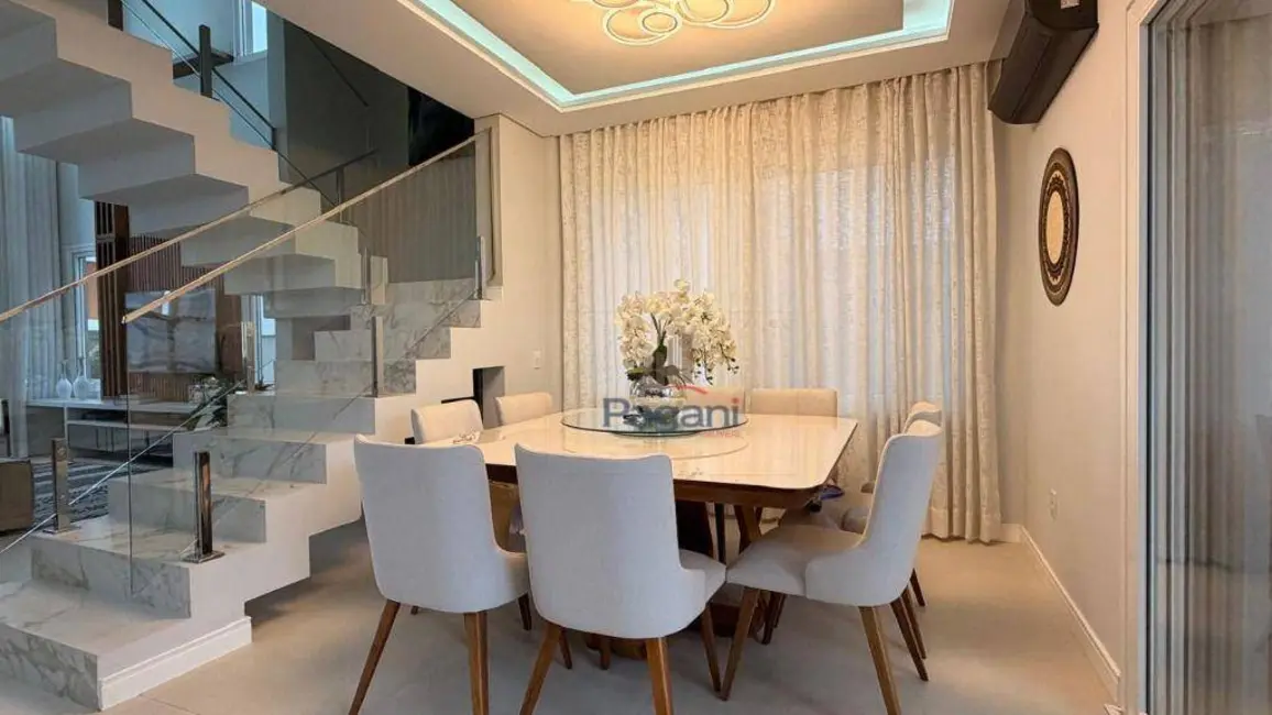 Foto 4 de Casa com 3 quartos à venda, 405m2 em Palhoca - SC