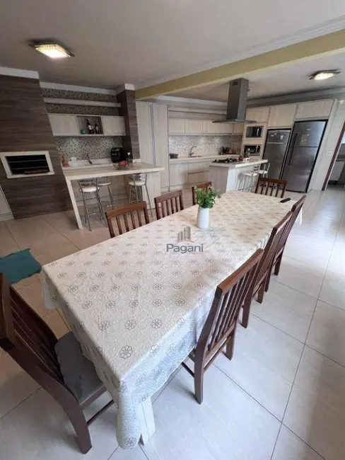 Foto 7 de Casa com 3 quartos à venda, 360m2 em Barra do Aririú, Palhoca - SC