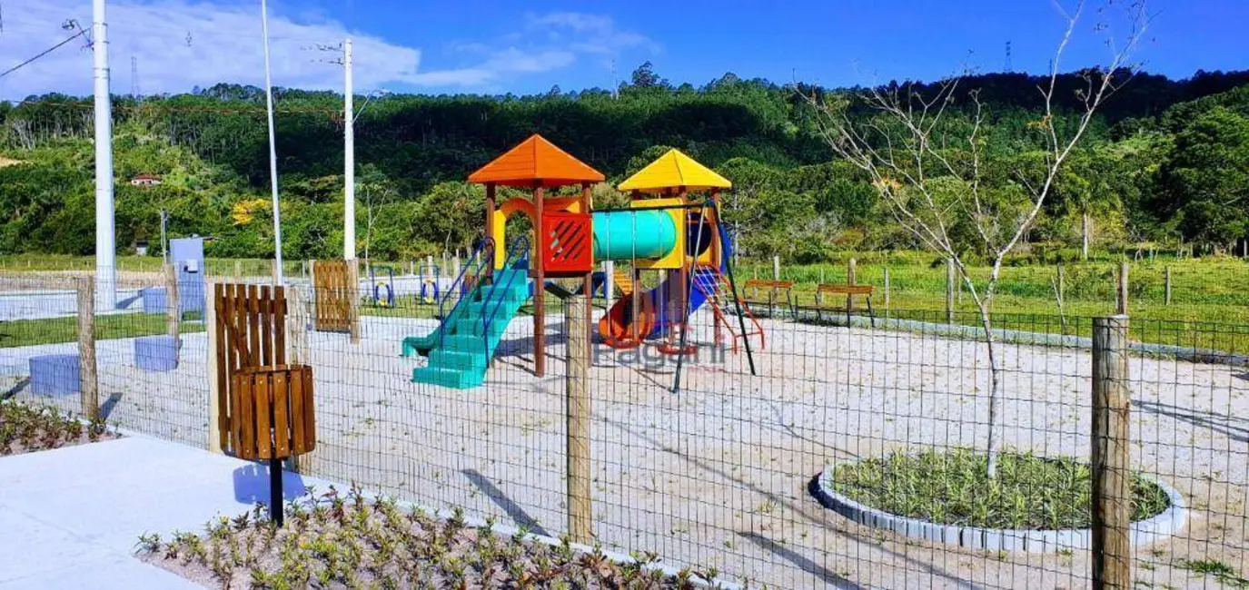 Foto 3 de Terreno / Lote à venda, 360m2 em Canasvieiras, Florianopolis - SC