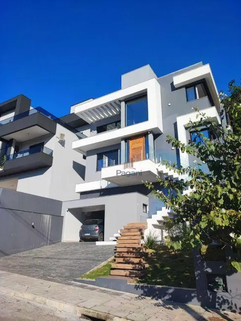 Casa com 3 quartos à venda e para alugar, 360m2 em Forquilhas, Sao Jose - SC - imagem 1 Foto 1 de Casa com 3 quartos à venda e para alugar, 360m2 em Forquilhas, Sao Jose - SC