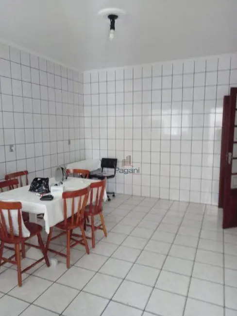 Casa com 3 quartos à venda, 640m2 em Centro, Palhoca - SC - imagem 7 Foto 7 de Casa com 3 quartos à venda, 640m2 em Centro, Palhoca - SC