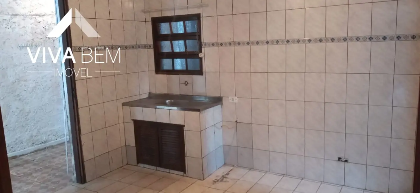 Foto 9 de Casa com 2 quartos para alugar, 100m2 em Jardim Adelina, Cotia - SP