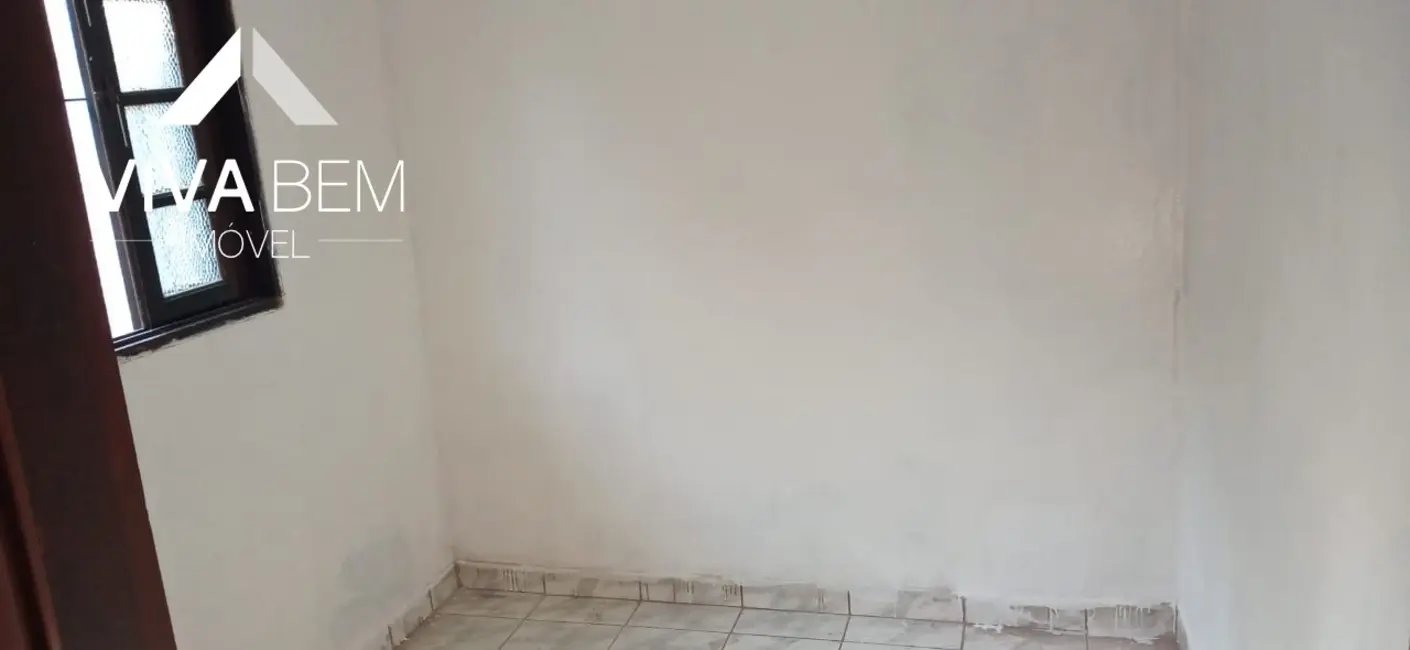Foto 6 de Casa com 2 quartos para alugar, 100m2 em Jardim Adelina, Cotia - SP