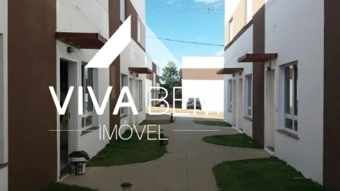 Foto 1 de Casa com 2 quartos para alugar, 120m2 em Chácara Tropical (Caucaia do Alto), Cotia - SP