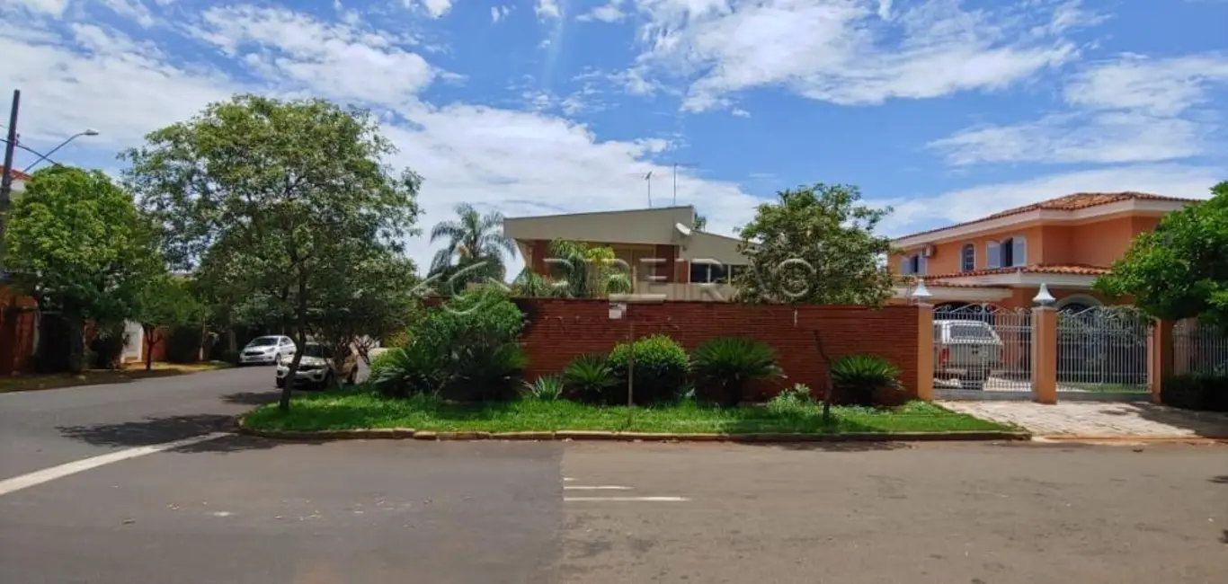 Foto 1 de Casa com 4 quartos à venda, 380m2 em Ribeirao Preto - SP