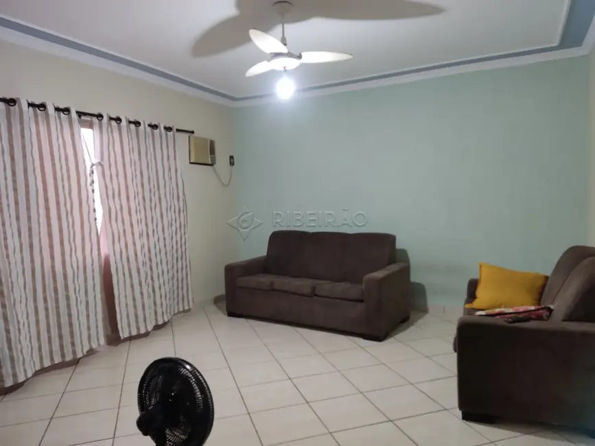 Foto 1 de Casa com 3 quartos para alugar, 160m2 em Ribeirao Preto - SP