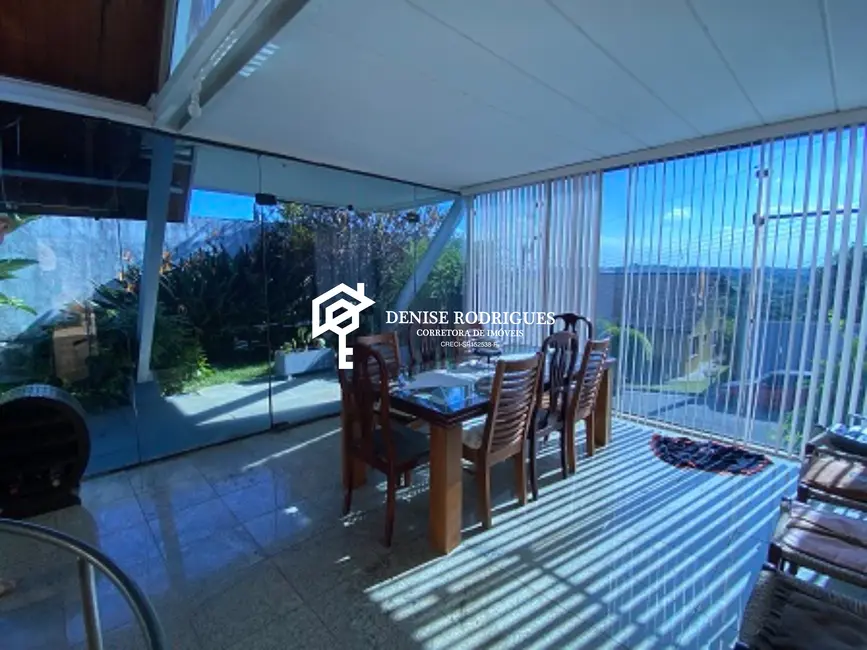 Foto 5 de Casa de Condomínio com 3 quartos à venda, 243m2 em Aruja - SP