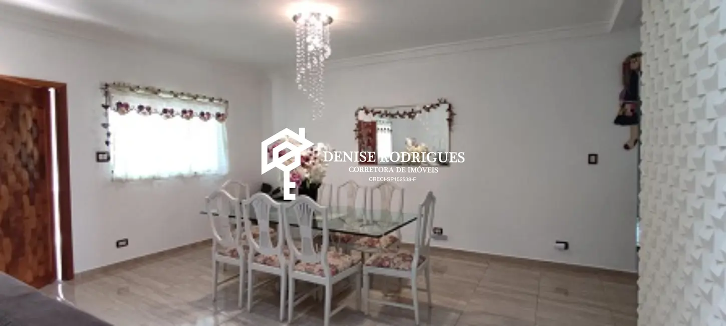 Foto 5 de Casa de Condomínio com 3 quartos à venda, 400m2 em Aruja - SP