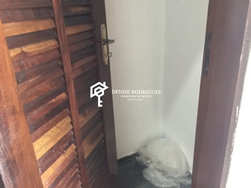 Foto 8 de Casa de Condomínio com 3 quartos à venda, 230m2 em Aruja - SP
