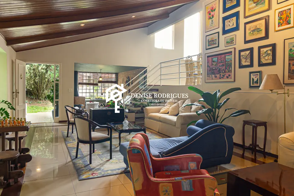 Foto 8 de Casa de Condomínio com 3 quartos à venda, 380m2 em Aruja - SP