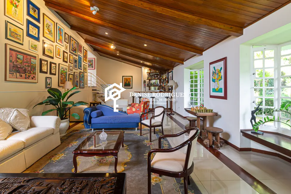 Foto 6 de Casa de Condomínio com 3 quartos à venda, 380m2 em Aruja - SP